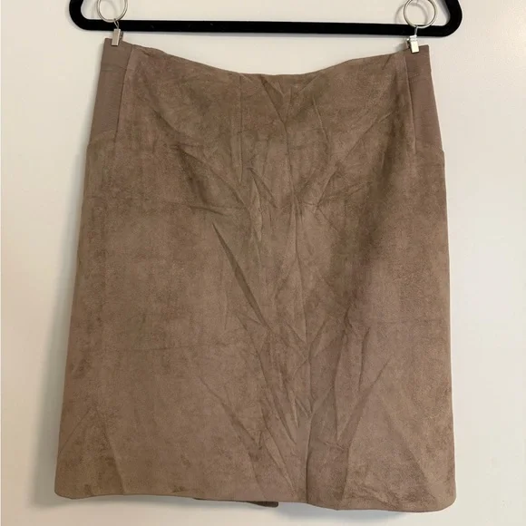 BCBG | Faux Suede (Tan) Skirt sz S NWT - Picture 2 of 3